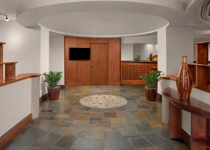Larkspur Landing Extended Stay Suites Bellevue